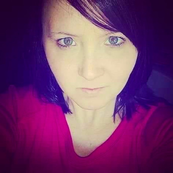 Meet your Posher, Kim - Picture 1 of 1